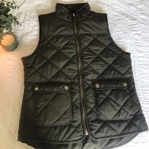 Thread & Supply Vest